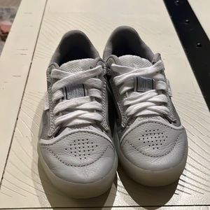 Toddler boy Vans sneakers